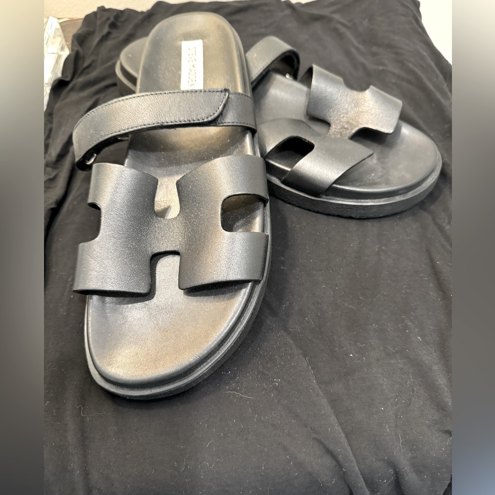 Steve Madden sandals size 11, Brand new